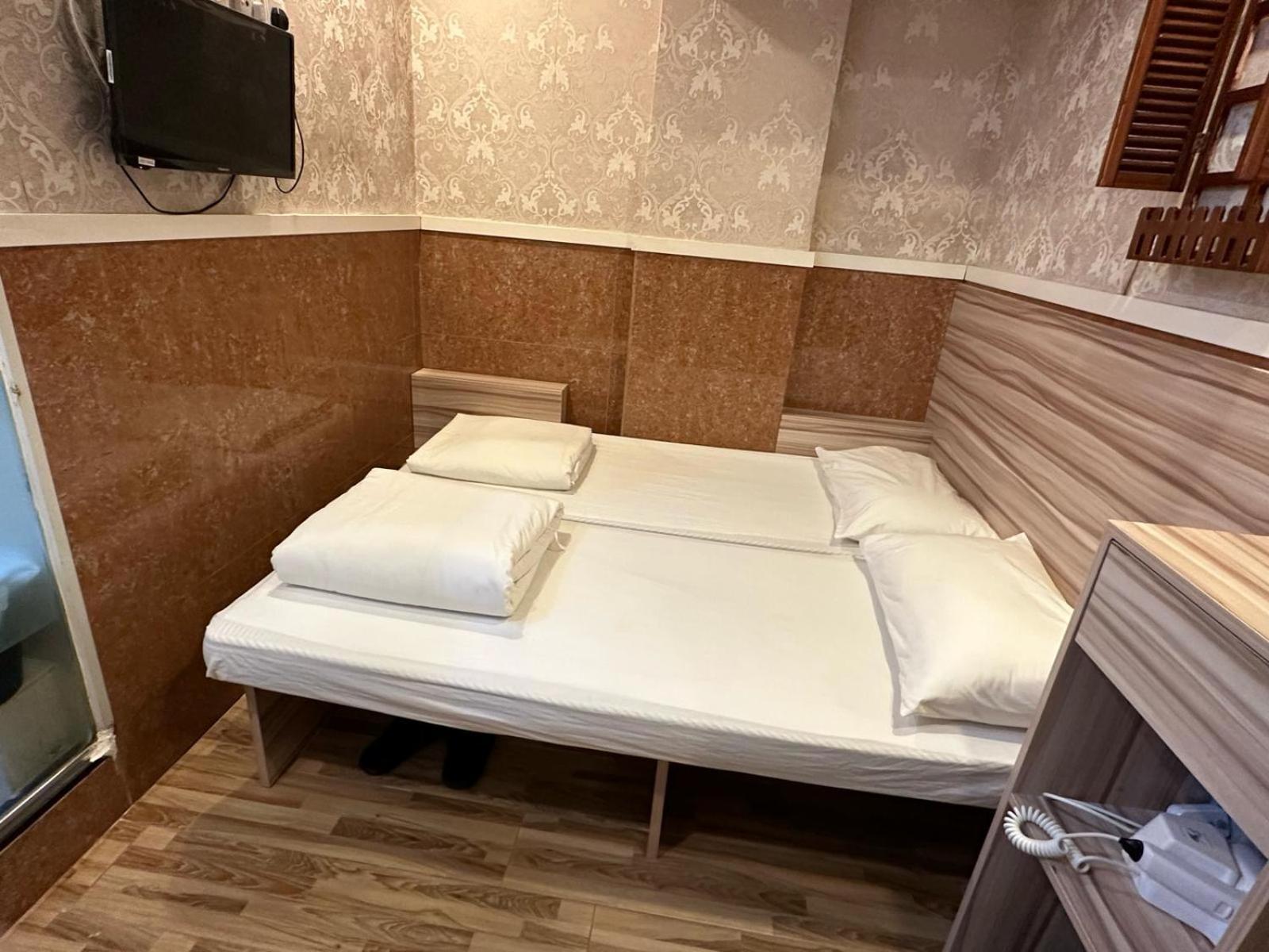 Hop Inn On Nathan Road 香港 エクステリア 写真